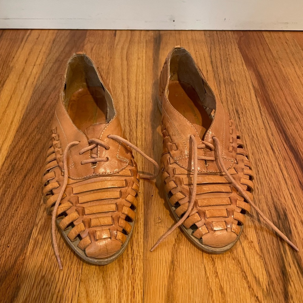 Tan huaraches sandal. Womens size 6.5